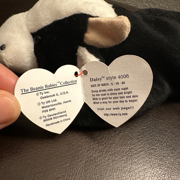 Daisy The Cow Beanie Baby 1993 tag errors, Rare, PVC pellets - Picture 7 of 9